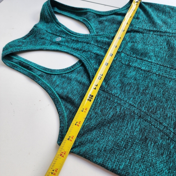 Lululemon Women's Size 8 Dark Green Heather Racerback Stretch - Picture 9 of 10